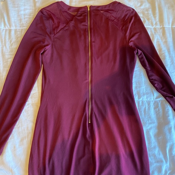 Dresses - Picture 2 of 2